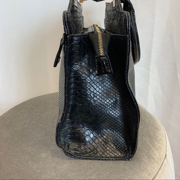 ROBERTO Cavalli black snakeskin print embossed patent leather purse bag - Picture 4 of 16